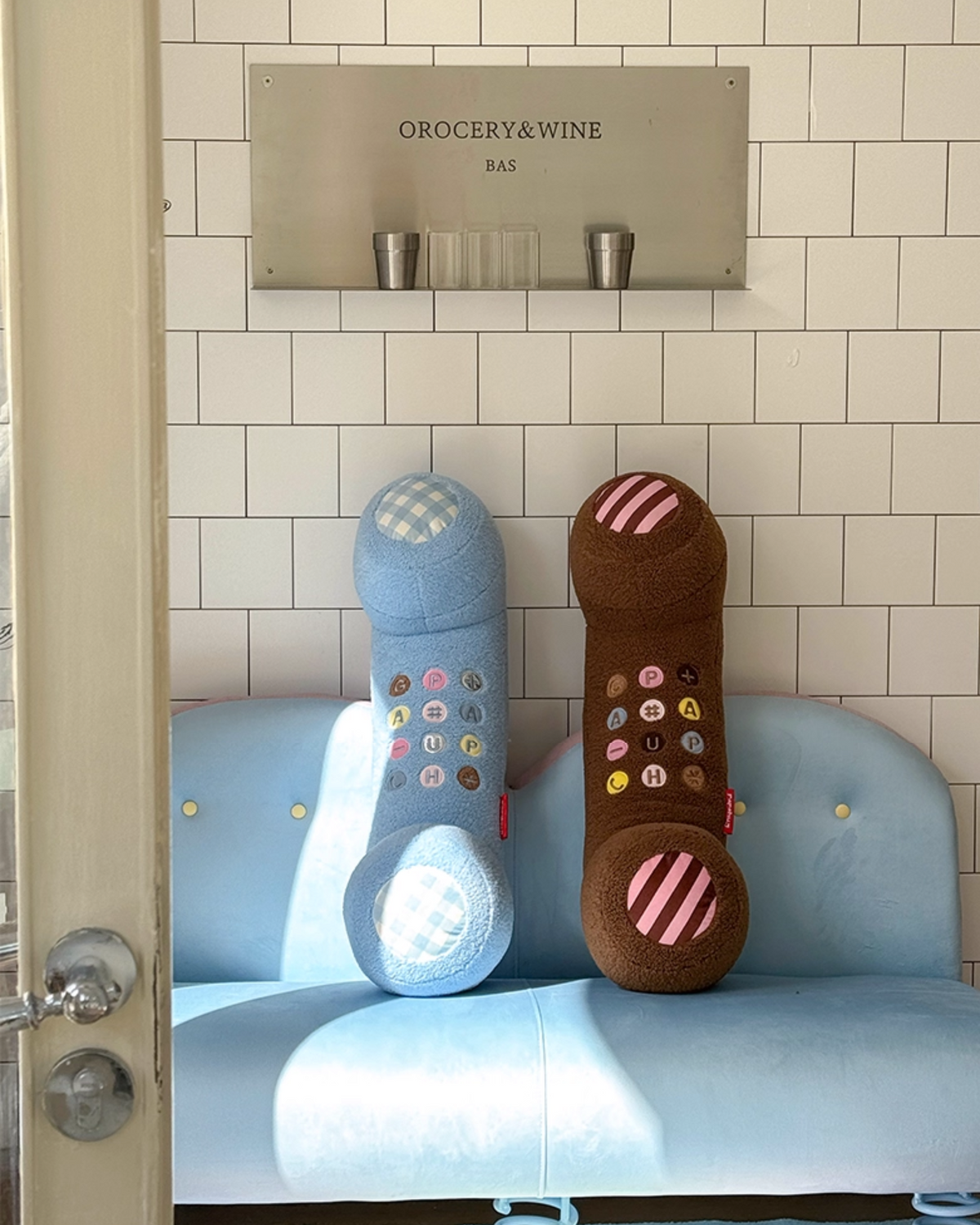 telephone pillow