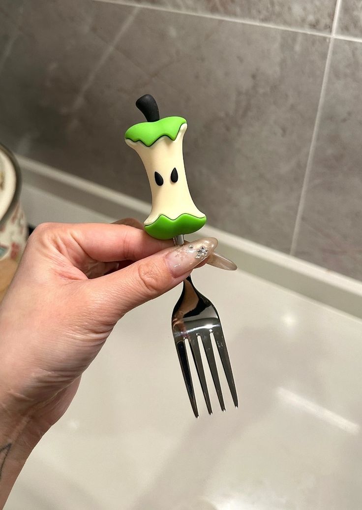 apple spoon and fork set 🍏