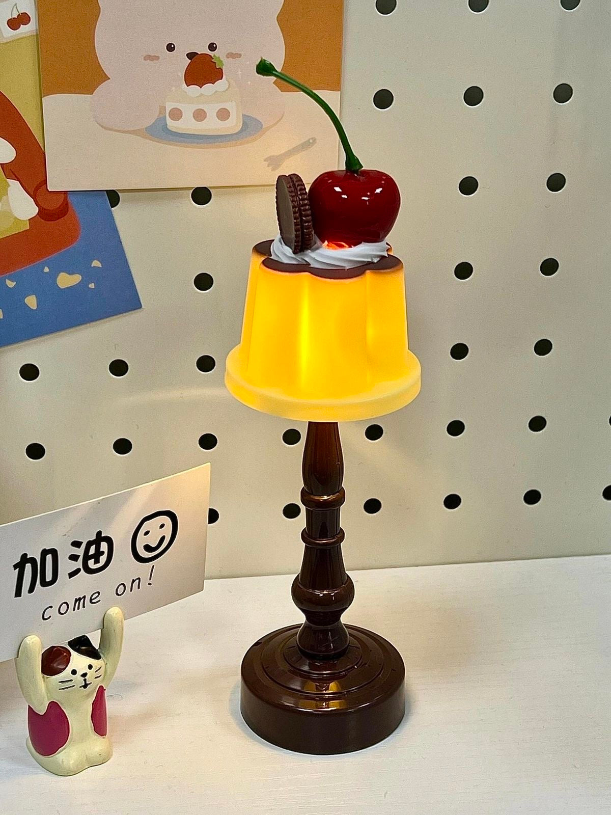 cherry pudding lamp