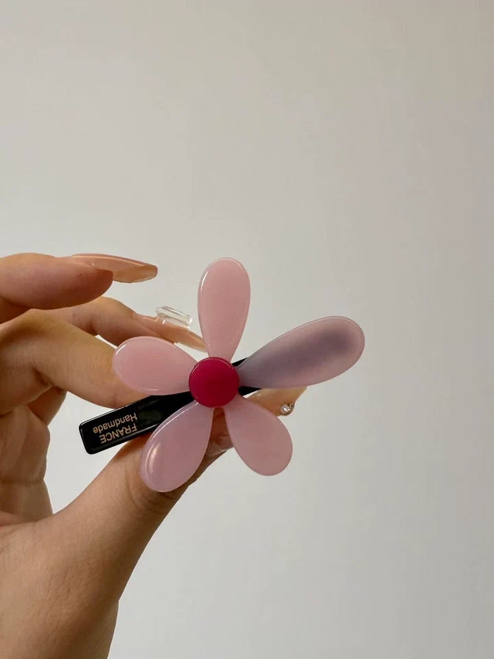 pretty daisy flower hairpin