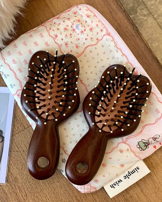 teddy bear wood comb