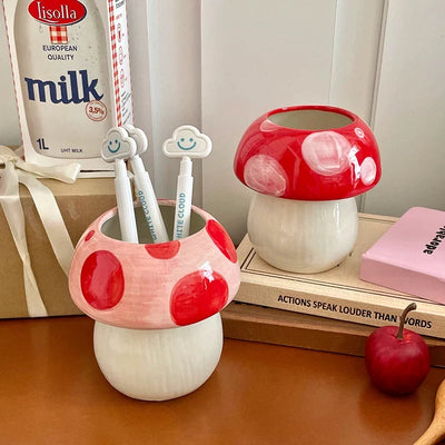 mushroom ceramic vase  🍄
