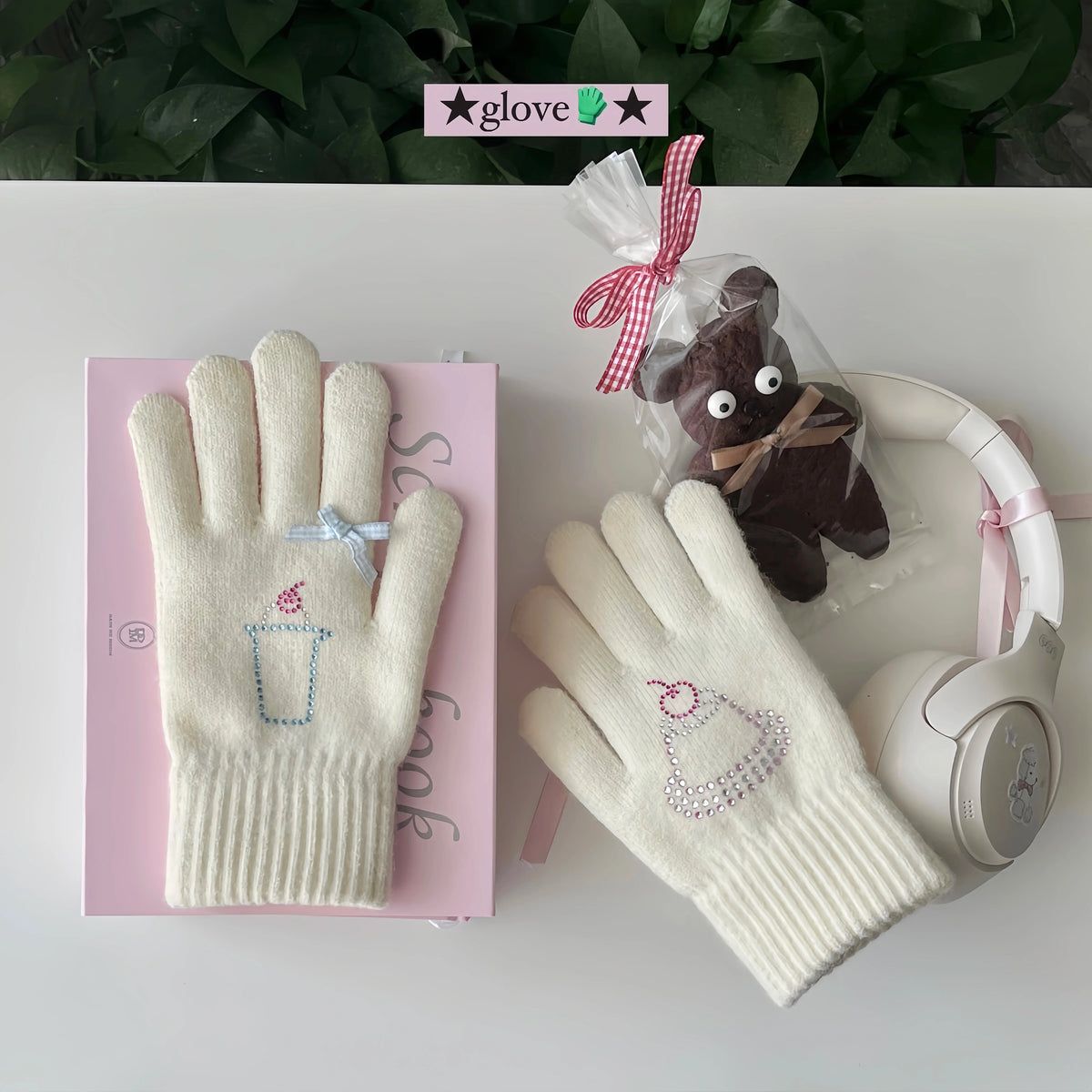 puppy angel bedazzled gloves