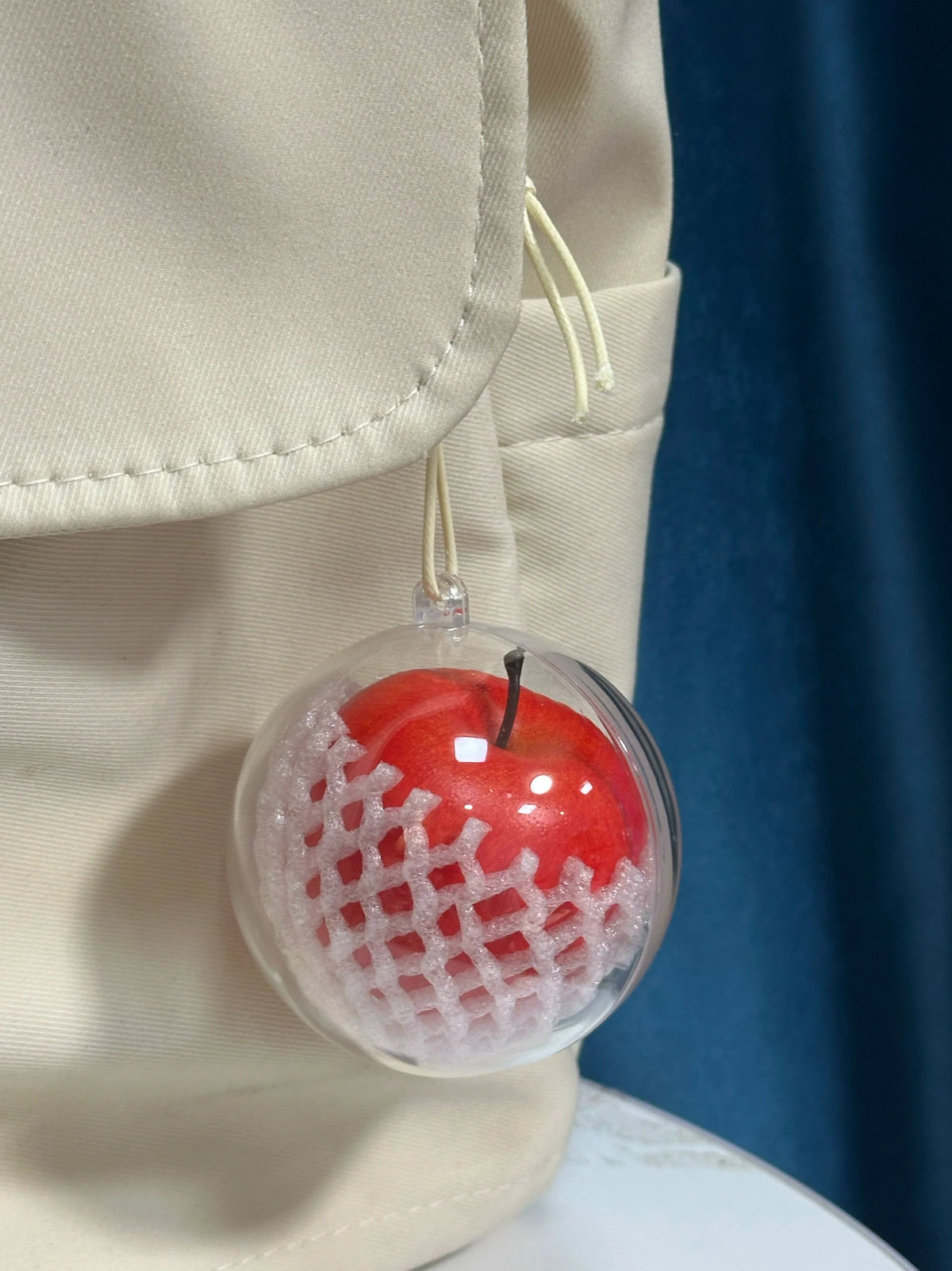apple pendant