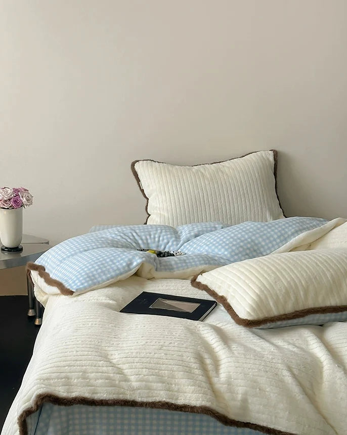 blue plaid plush bedding set