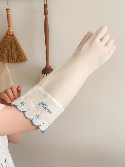 embroidered lace trimmed kitchen gloves