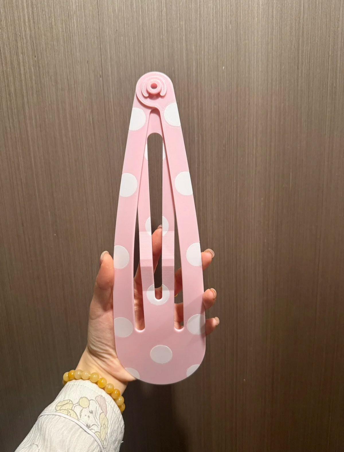 giant hair clip