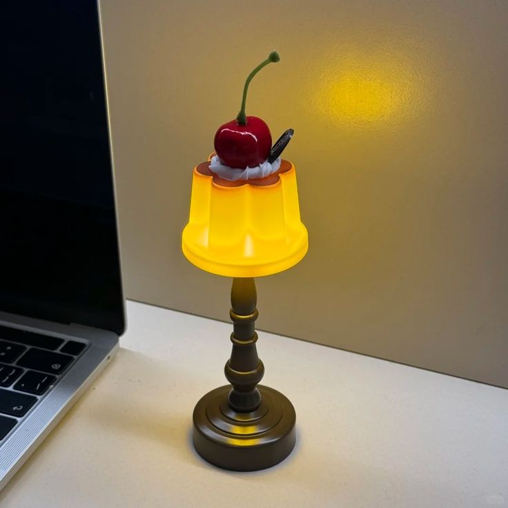 cherry pudding lamp